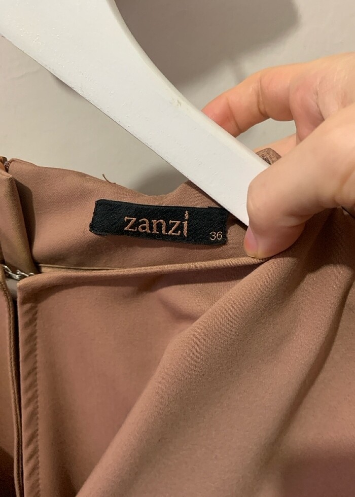 Sütlü kahve rengi mini elbise - Görsel 3