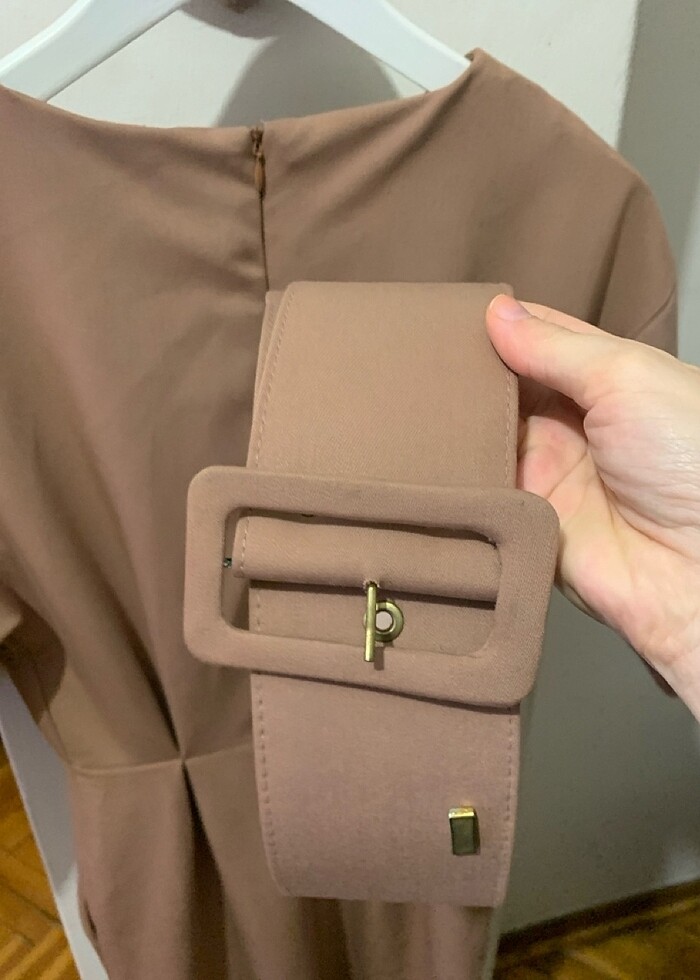 Sütlü kahve rengi mini elbise - Görsel 5