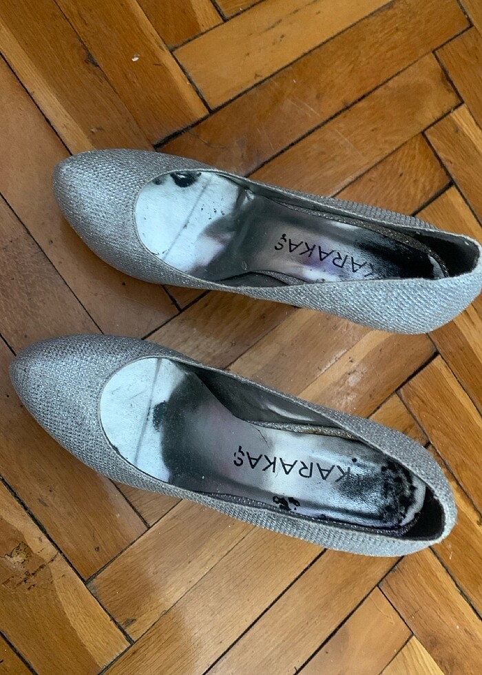 Gri simli platform topuklu klasik ayakkabı - Görsel 4