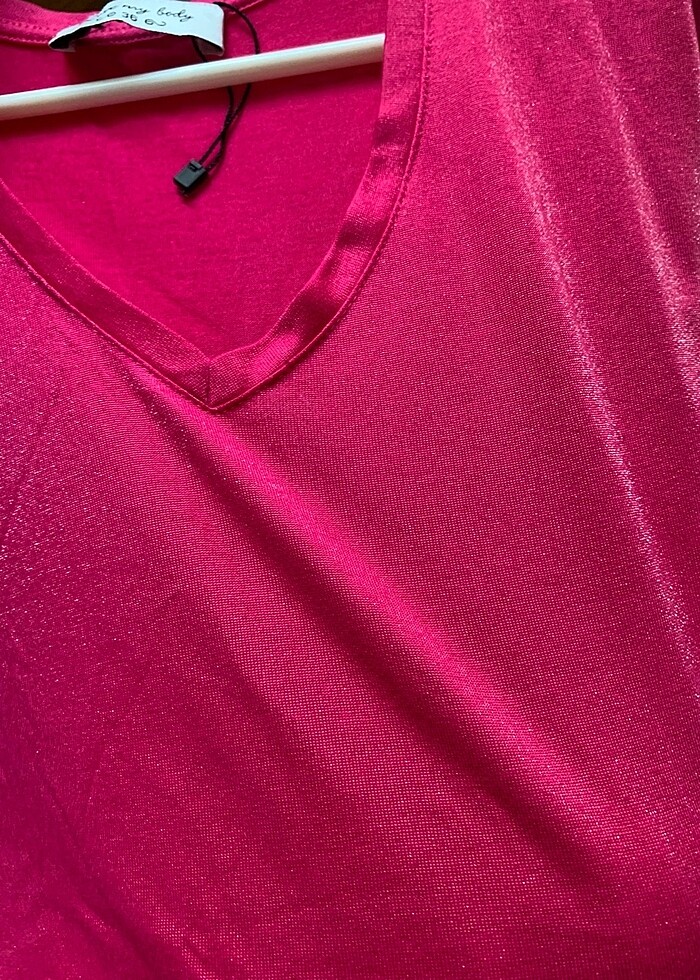 Love my body kendinden simli bluz - Görsel 3