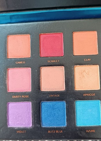 Beden Beauty Glazed Strelitzia Far Paleti