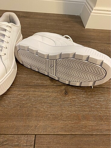 40 Beden Puma Karmen L