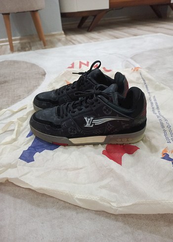 44 Beden Louis Vuitton Siyah Bağcıklı Erkek Spor Ayakkabı
