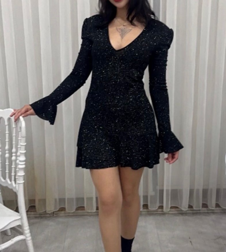 Siyah Parlak Mini V Yaka Elbise - Görsel 4