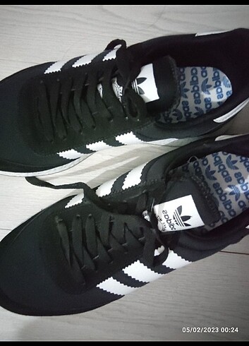 Adidas ayakkabı 