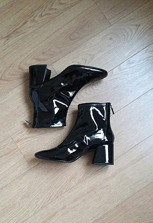 bershka bootie