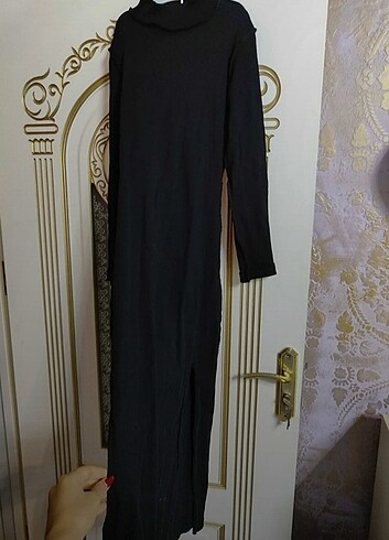 Yırtmaç detaylı elbise - Görsel 2