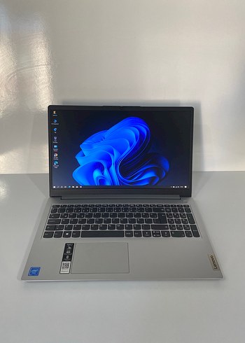 TERTEMİZ LENOVO LAPTOP