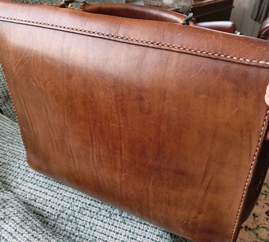 Hakiki manda derisi çanta - Görsel 2