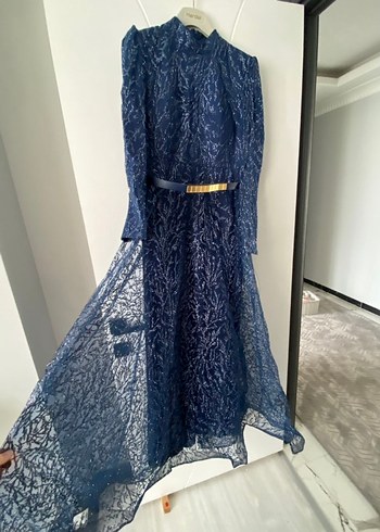 Abiye Uzun Siyah Çiçek Desenli Gotik Abiye Elbise