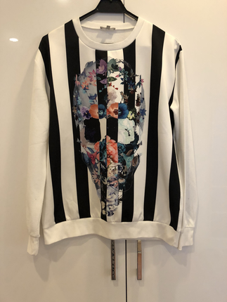 Twist sweatshirt