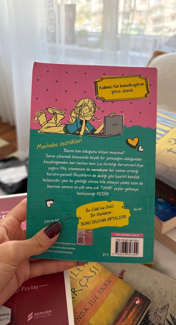 Üsütük Kızın Günlüğü - Yeni Bir Hayat - Görsel 2