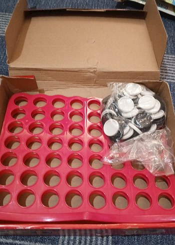 Kırmızı Dama ve Oyun Tahtası Seti