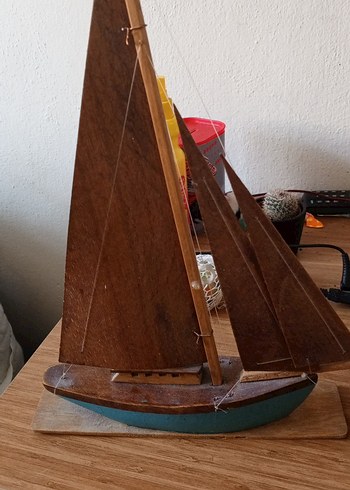 Kahverengi Ahşap Yelkenli Figürin - Görsel 2