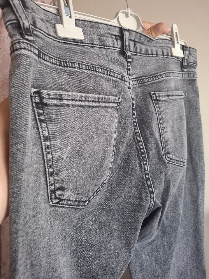 Gri Salaş Kesim Midi Kadın Kot Pantolon - Görsel 4