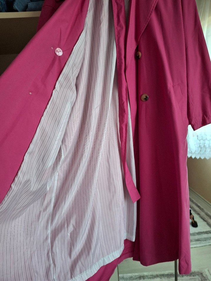 Pembe Uzun Kadın Trençkot - Görsel 4