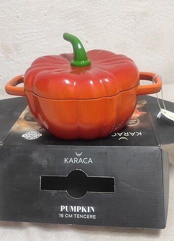 Karaca döküm domates ve kabak