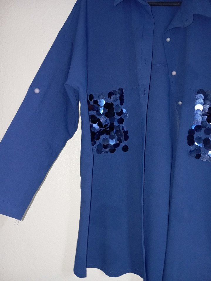 Kadın Mavi Düğmeli Gömlek - Görsel 3