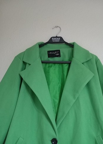 Yeşil Düğmeli Midi Kadın Kaban - Görsel 4