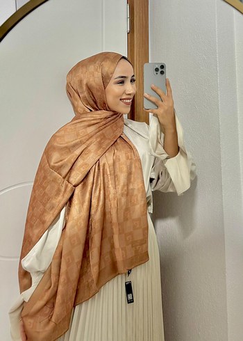 Bakır Parlak İpek Görünümlü Kadın Şal