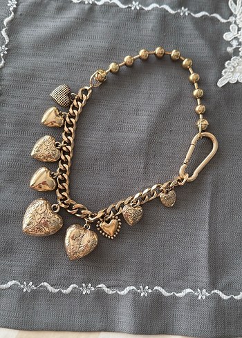 Zara model antik sarı kalp charm kolye - Görsel 3