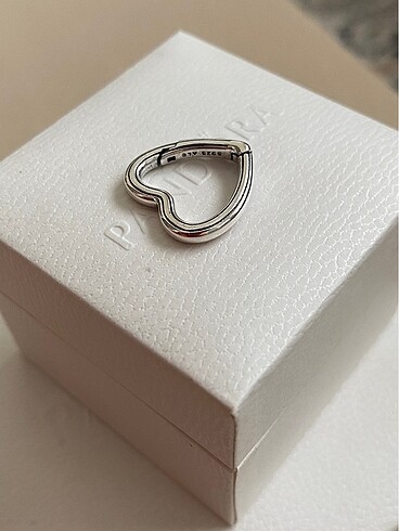 Pandora Pandora me kalp charm