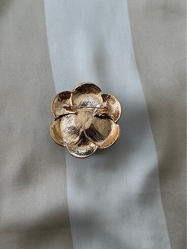 Beden beyaz Renk Chanel model beyaz gül vintage broş