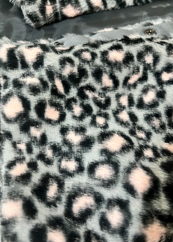 Peluş Leopar Desenli Yelek 5-6 yaş - Görsel 4