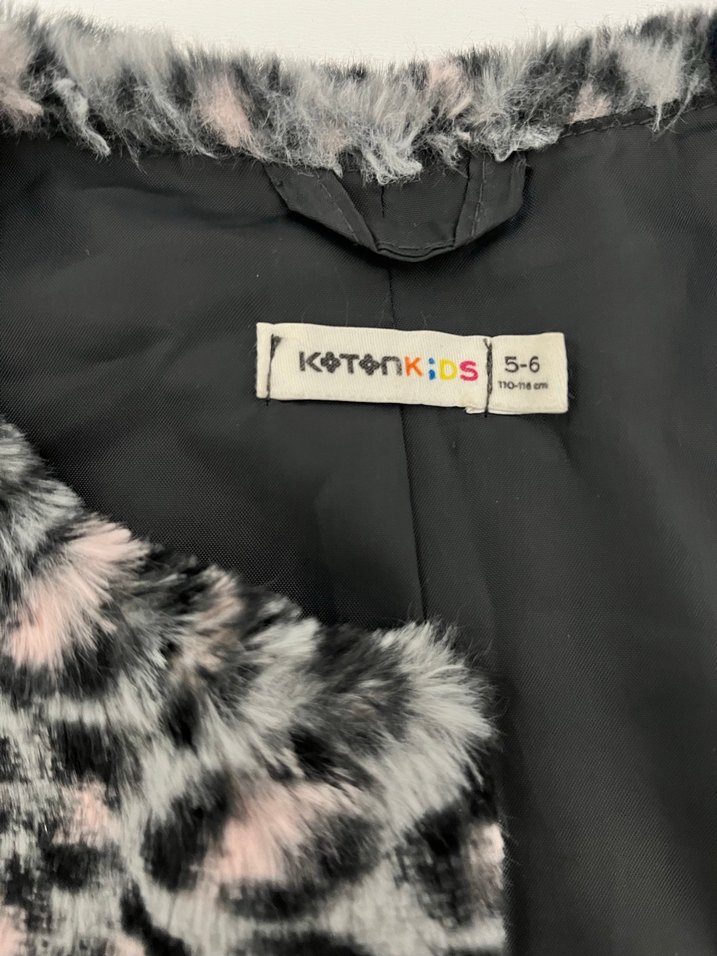 Peluş Leopar Desenli  Yelek 5-6 yaş - Görsel 3