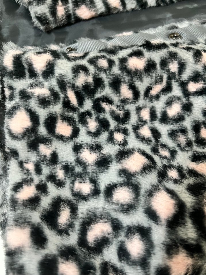 Peluş Leopar Desenli  Yelek 5-6 yaş - Görsel 4