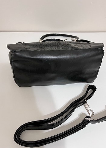 Krokodil Desenli Siyah Deri Kadın Çanta - Görsel 4