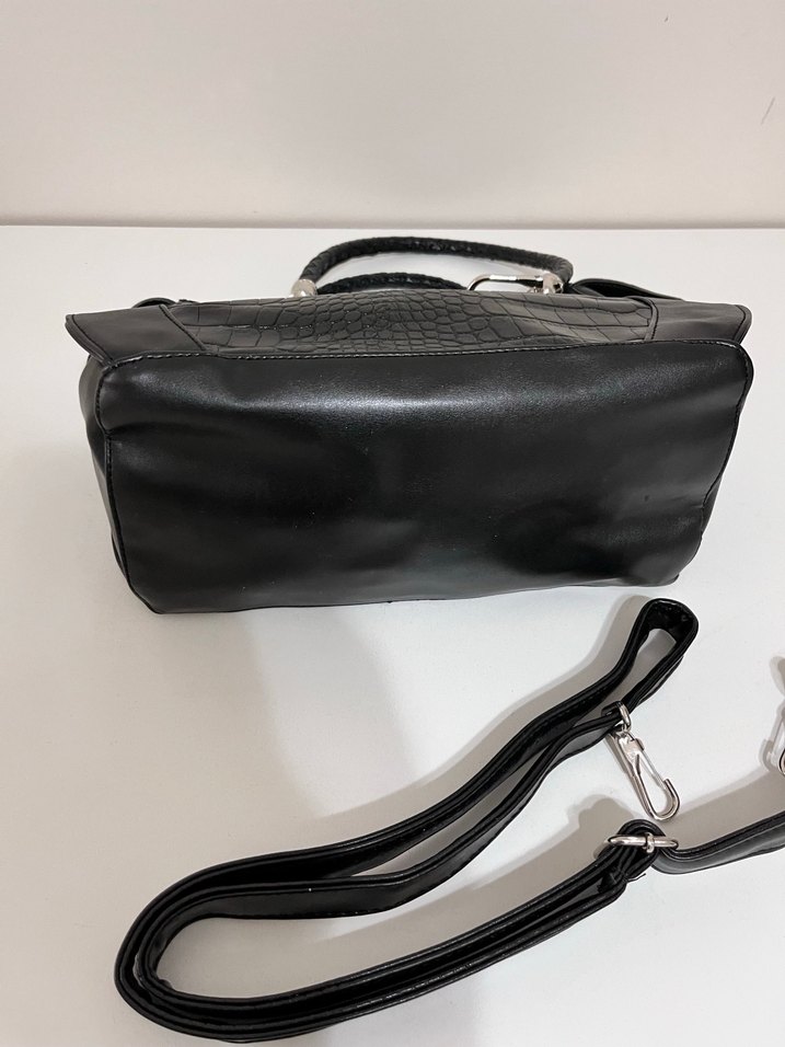 Krokodil Desenli Siyah Deri Kadın Çanta - Görsel 4