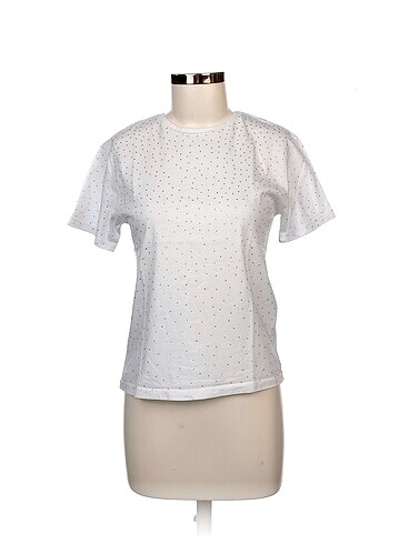Koton T-shirt %70 İndirimli.