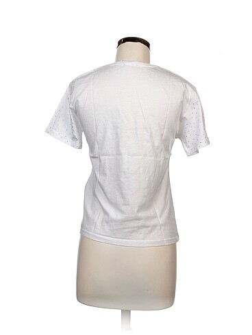 s Beden Koton T-shirt %70 İndirimli.
