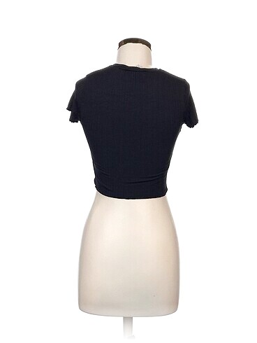 m Beden Koton T-shirt %70 İndirimli.