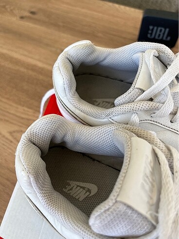 39 Beden beyaz Renk nike spor ayakkabı