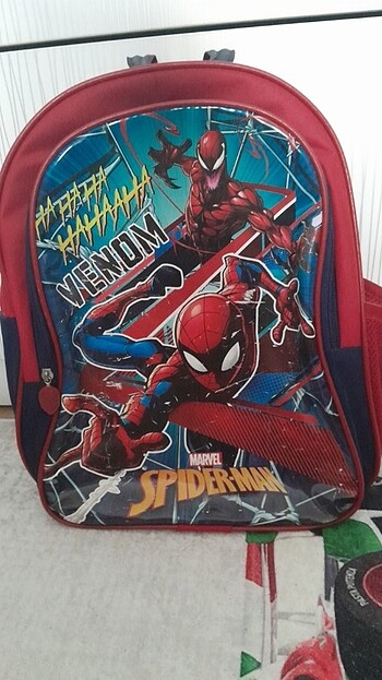 Spiderman beslenme çantalı okul çantası 