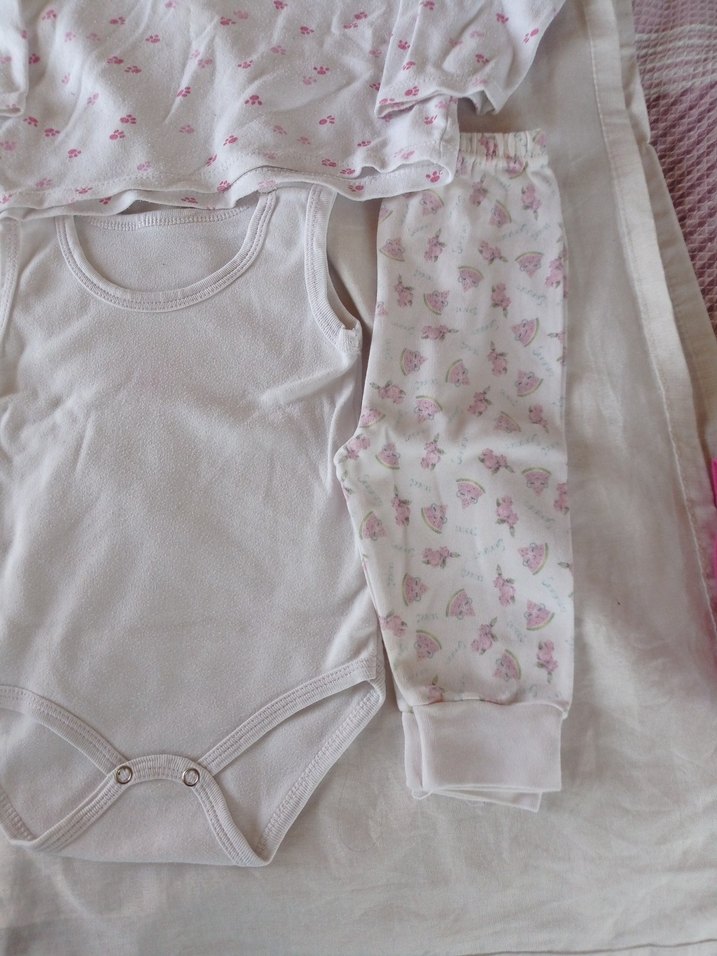 Dantel Detaylı Pembe Askısız Bebek Body - Görsel 3