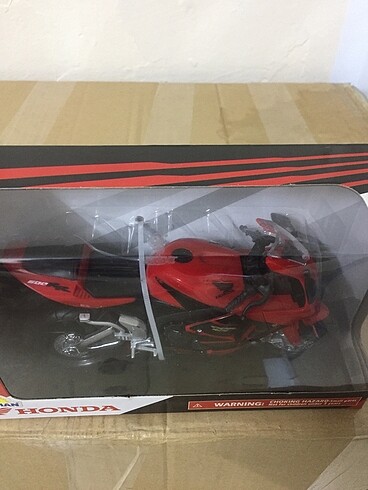  Beden 1:12 Honda cbr
