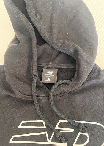 Siyah New Balance Kapüşonlu Sweatshirt - Görsel 4