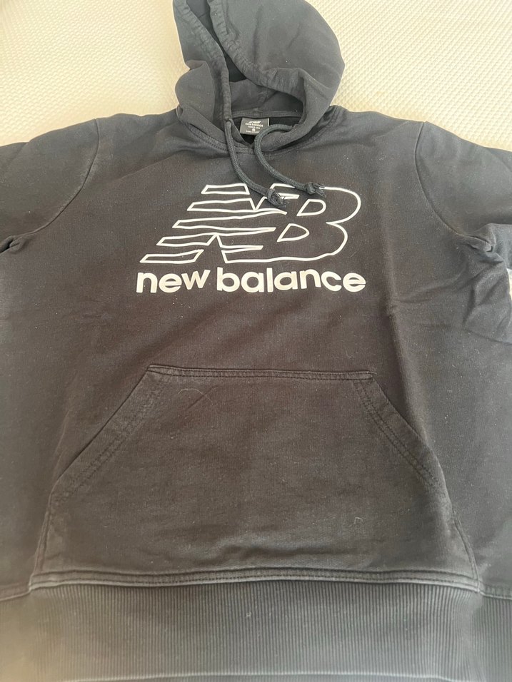 Siyah New Balance Kapüşonlu Sweatshirt - Görsel 5
