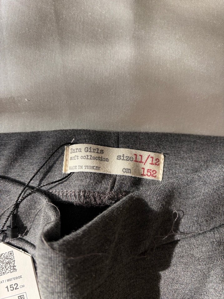 Gri Fermuarlı Rahat Kesim tayt - Görsel 3