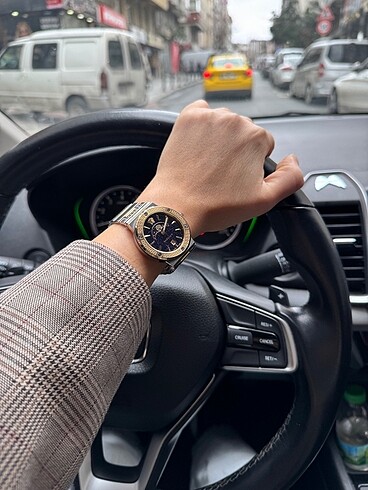 Orj versace saat
