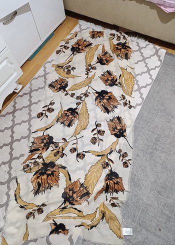 LC Waikiki marka kadın fular - Görsel 3