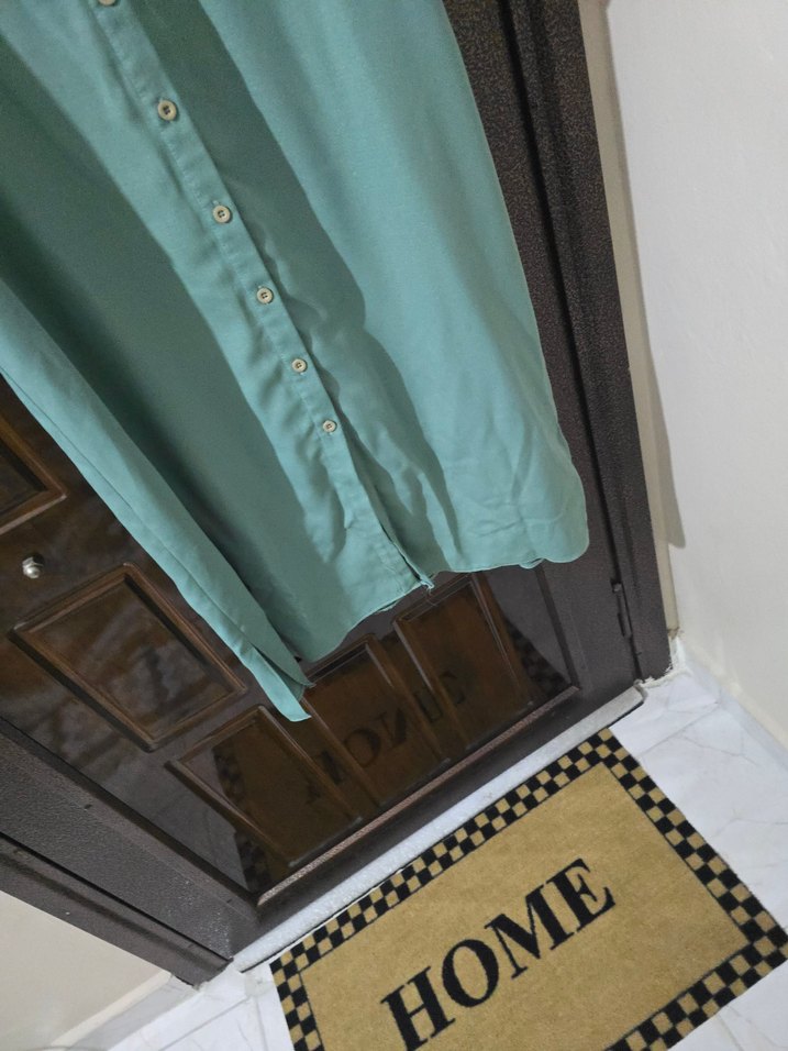 Yeşil V Yaka Kadın Gömlek ALVINA - Görsel 3