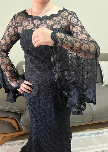 42 Beden siyah Renk Dantel Detaylı Siyah Uzun Gotik Elbise