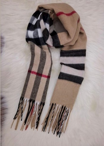 Diğer Burberry Ekose Desenli Atki