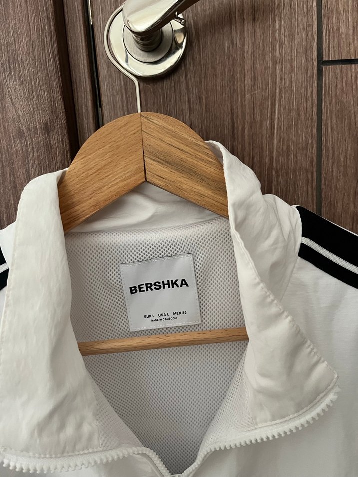 Beyaz Fermuarlı Kadın Ceket - Görsel 3