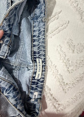 Kadın yırtık Kot Pantolon - Görsel 3