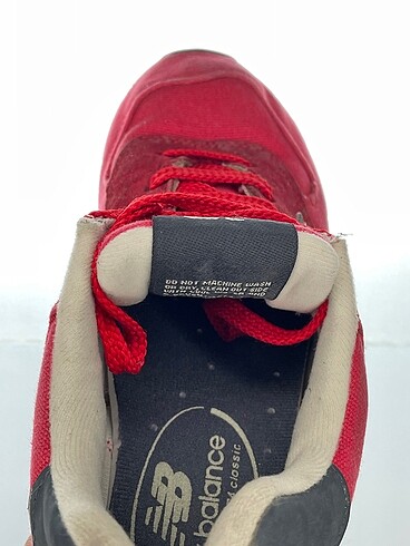 38 Beden çeşitli Renk New Balance Spor Ayakkabı %70 İndirimli.